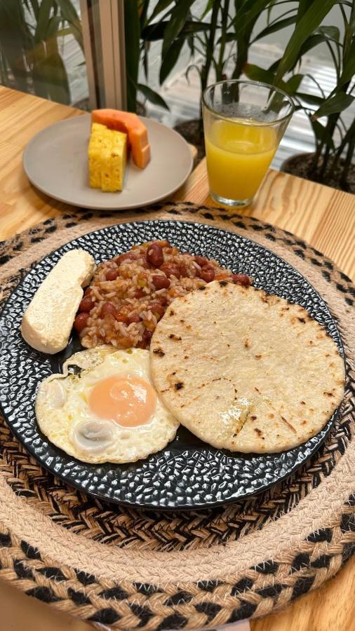 Poblado Luum Boutique Hotel ميديلين المظهر الخارجي الصورة